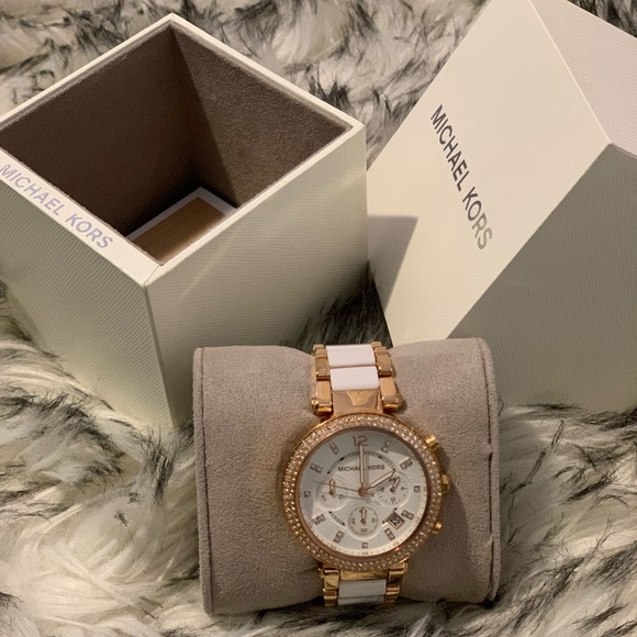 Michael Korda Ladies Watch - Picture 2 of 3